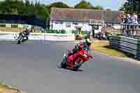Vintage-motorcycle-club;eventdigitalimages;mallory-park;mallory-park-trackday-photographs;no-limits-trackdays;peter-wileman-photography;trackday-digital-images;trackday-photos;vmcc-festival-1000-bikes-photographs